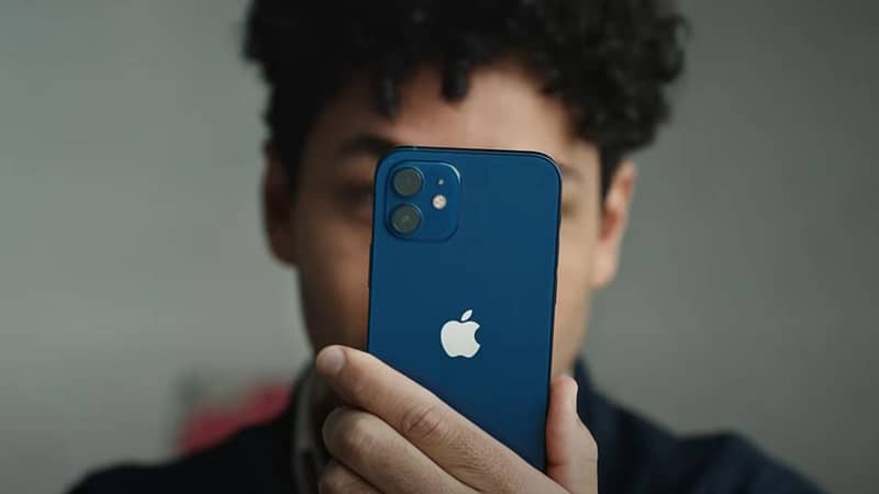 Privacidade no iPhone, um comercial da Apple sobre como lidamos com nossos dados